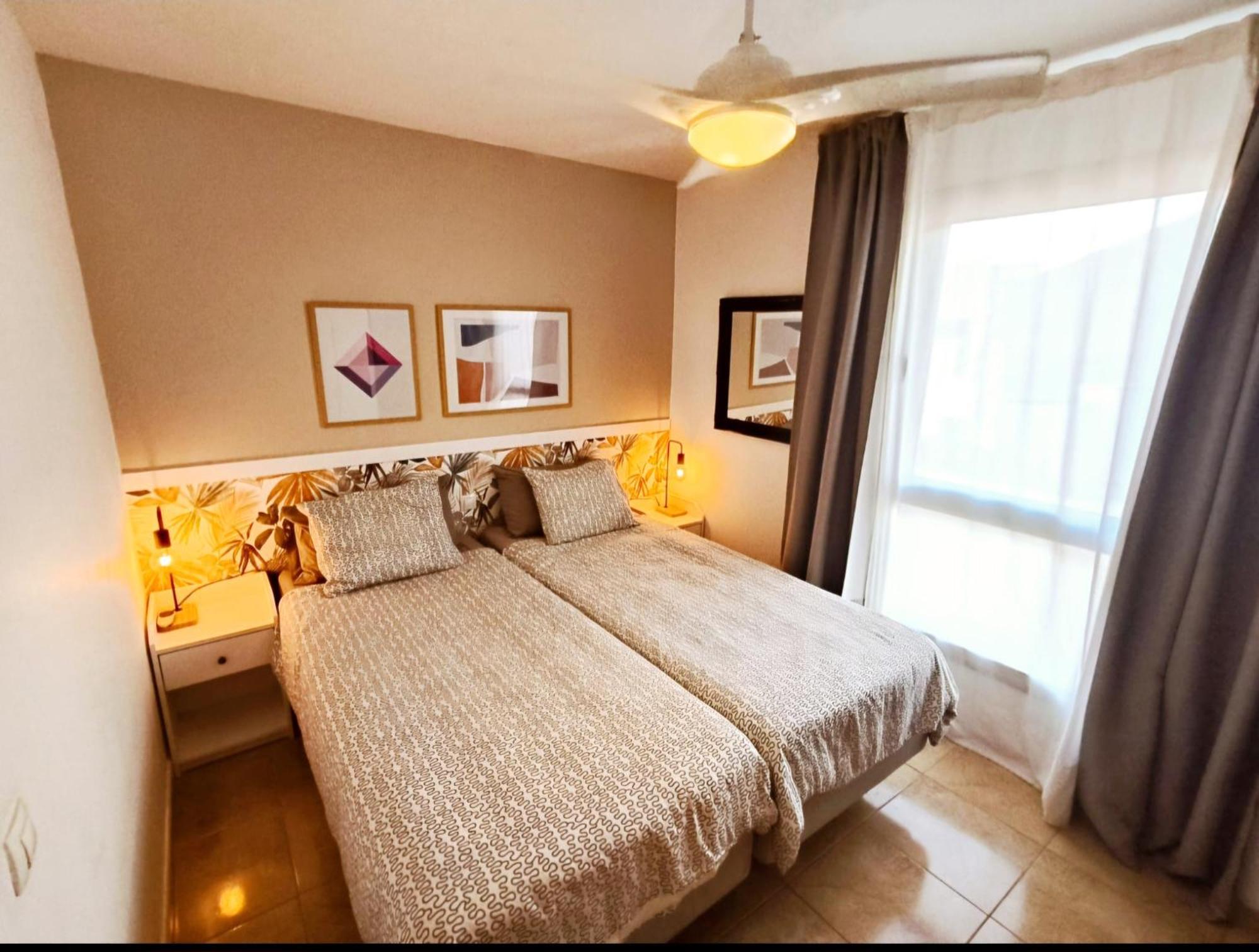 Modern House With 2 Bedrooms Near The Beach Кастильо-дель-Ромераль Экстерьер фото